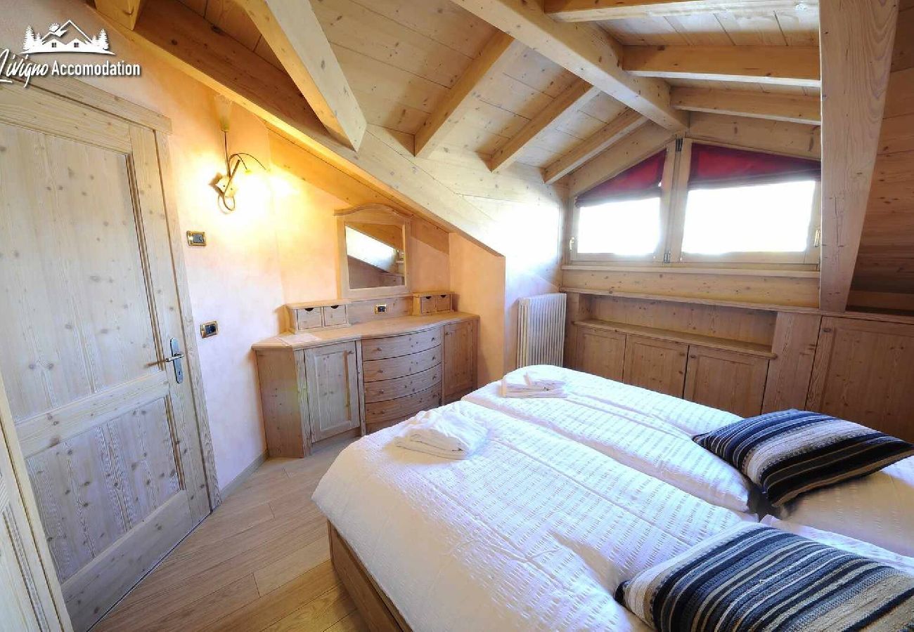 Appartamento a Livigno - Chalet Lucky Attic Exlusive Chalet with fireplace 