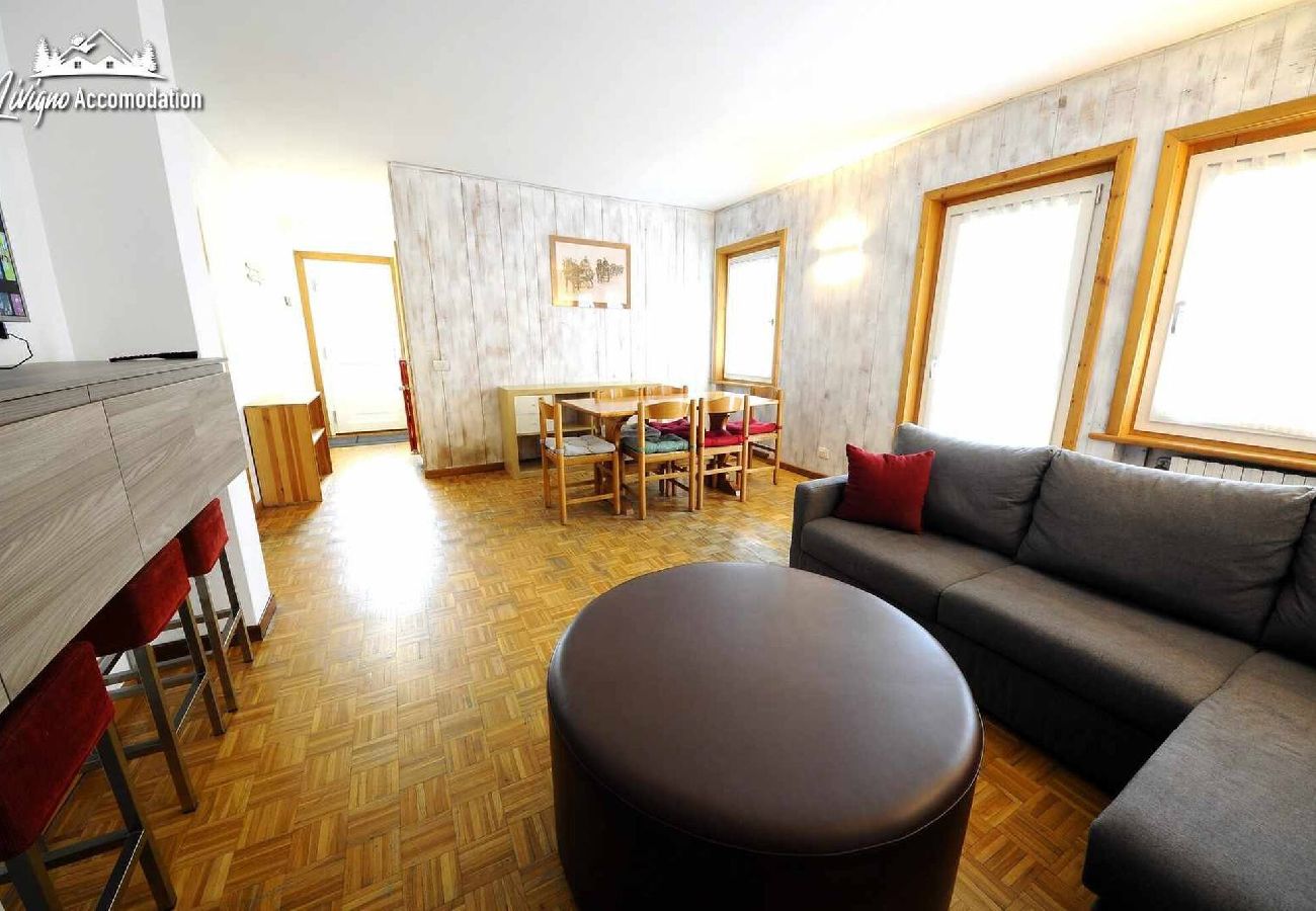 Ferienwohnung in Livigno - Chalet Rododendro Forést