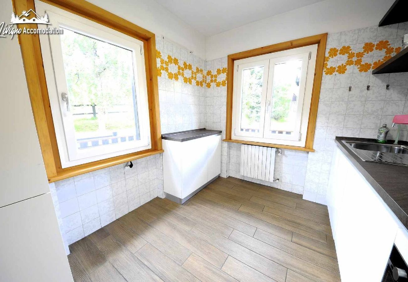 Ferienwohnung in Livigno - Chalet Rododendro Forést