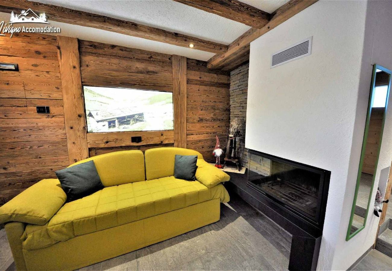 Chalet in Livigno - Mountain Chalet Scoiattolo 
