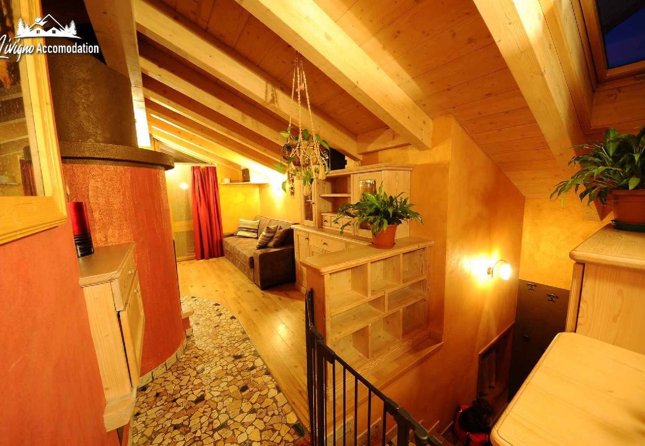 Apartment in Livigno - Chalet Lucky Attic Exlusive Chalet with fireplace 