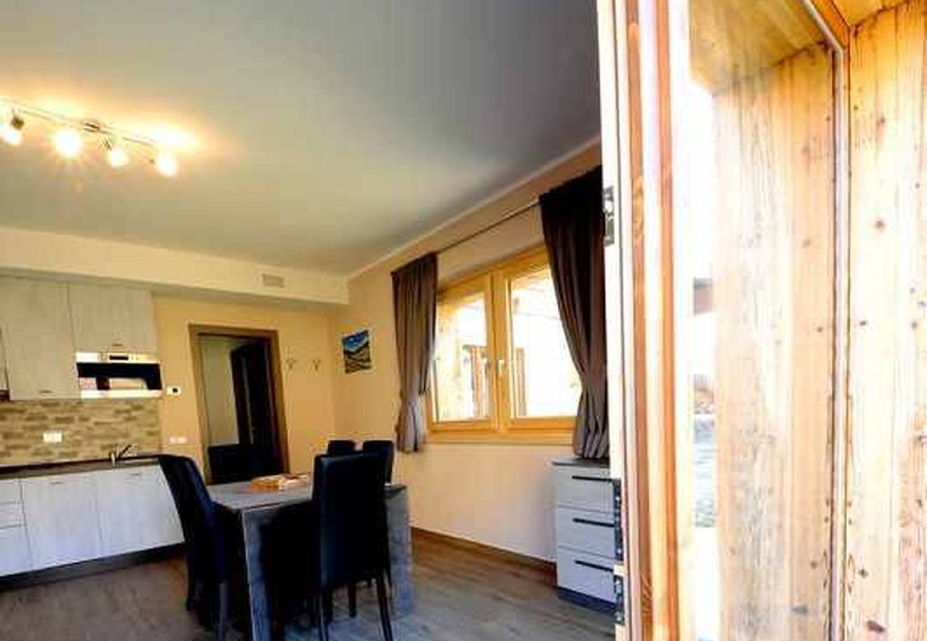 Apartment in Livigno - Chalet Riccio Maya