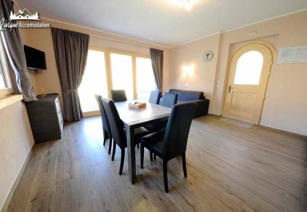 Apartment in Livigno - Chalet Riccio Maya