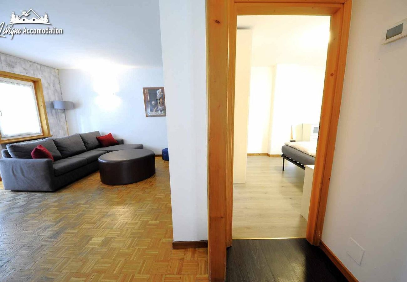 Apartment in Livigno - Chalet Rododendro Forést