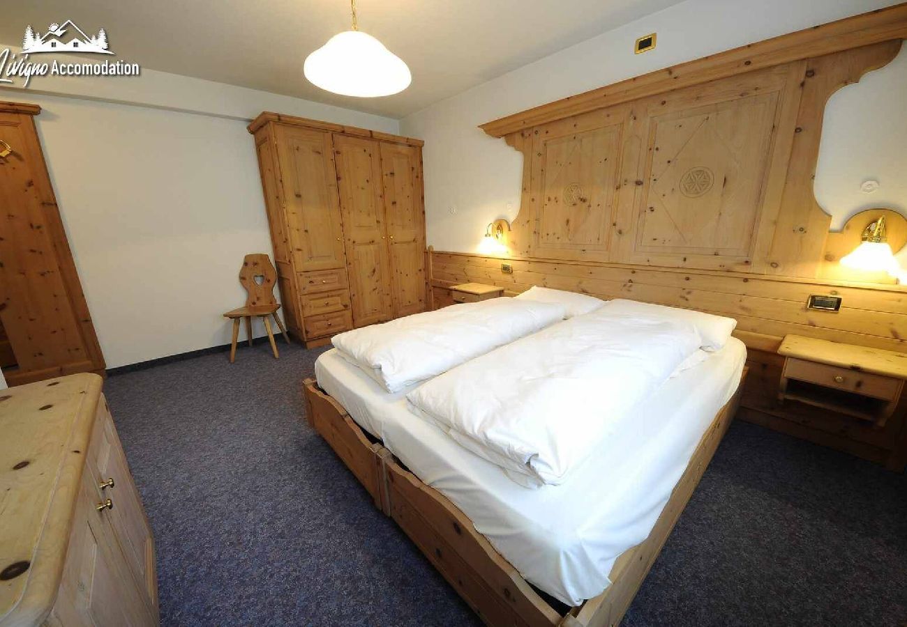 Apartment in Livigno - Three-room apartment with balcony and mountain view