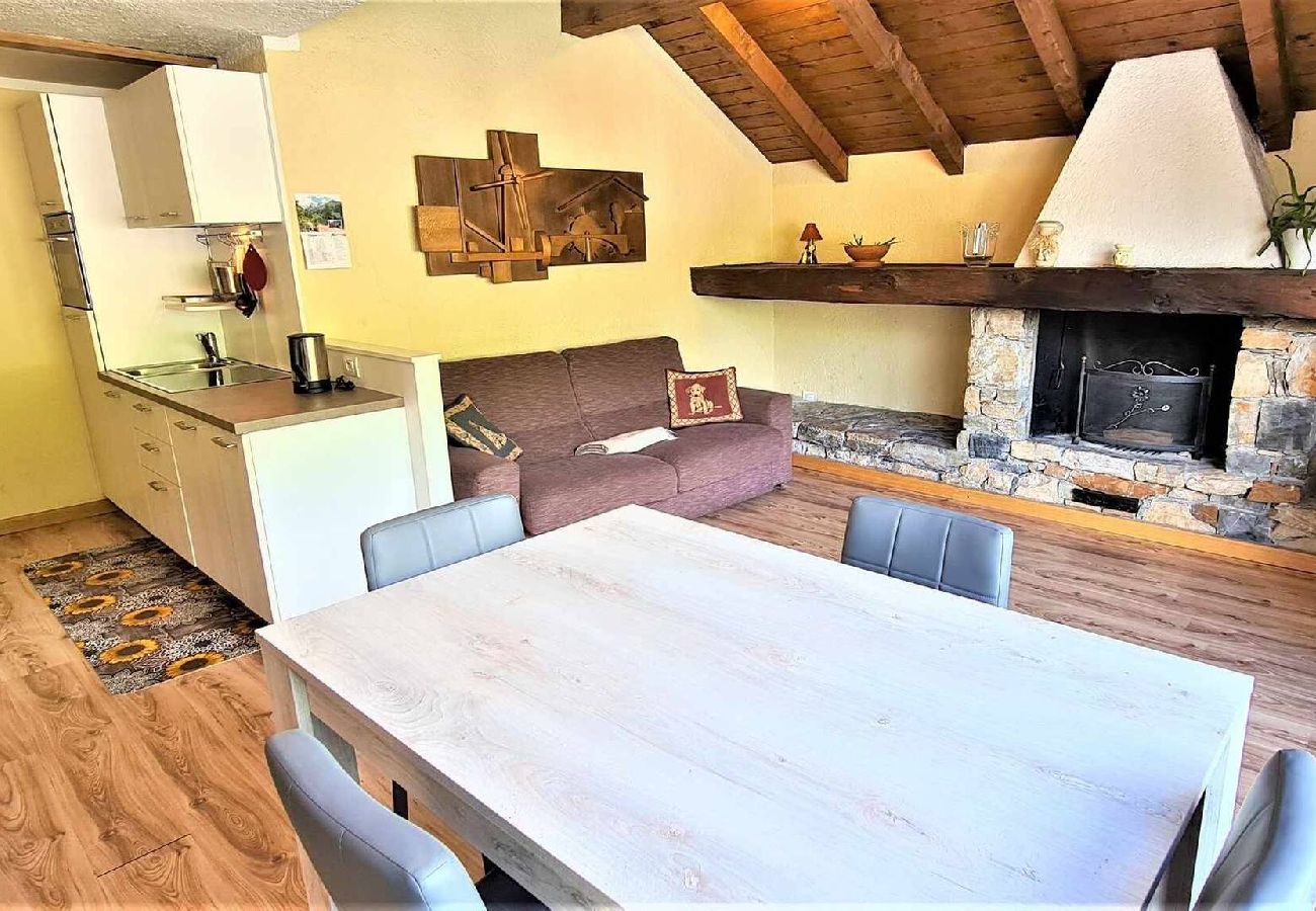 Apartment in Livigno - Chalet 1816