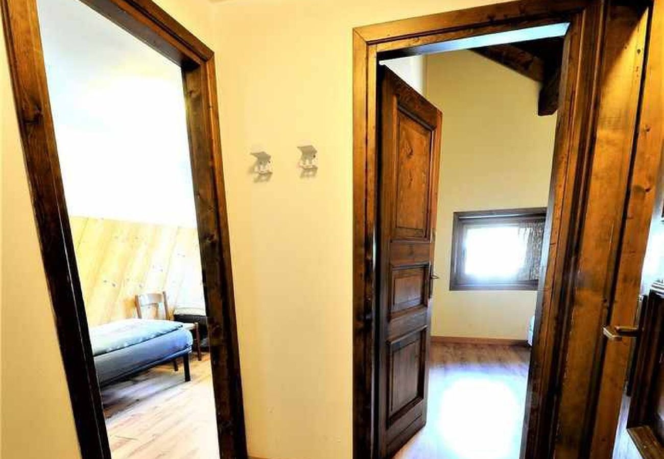 Apartment in Livigno - Chalet 1816