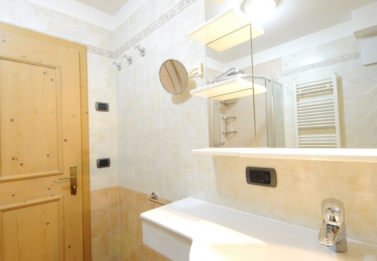 Apartment in Livigno - Chalet Boscola